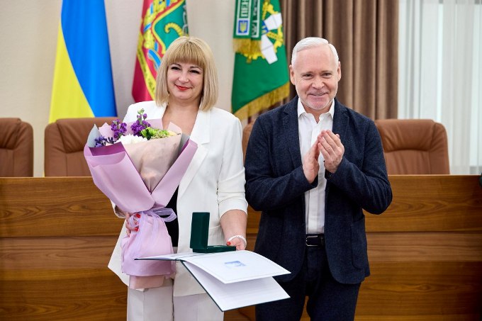 Новини Харкова: Терехов привітав працівниць ПФУ